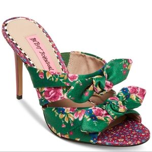 Betsey johnson rumors dress sandal